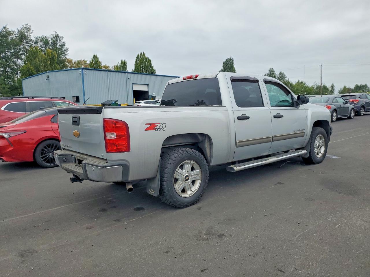 2012 CHEVROLET SILVERADO K1500 LT — Фото 3 из 12