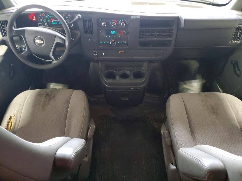 2012 CHEVROLET EXPRESS — Фото 8 из 13
