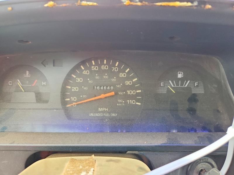 1994 TOYOTA PICKUP 1/2 TON SHORT WHEELBASE STB — Фото 9 из 12