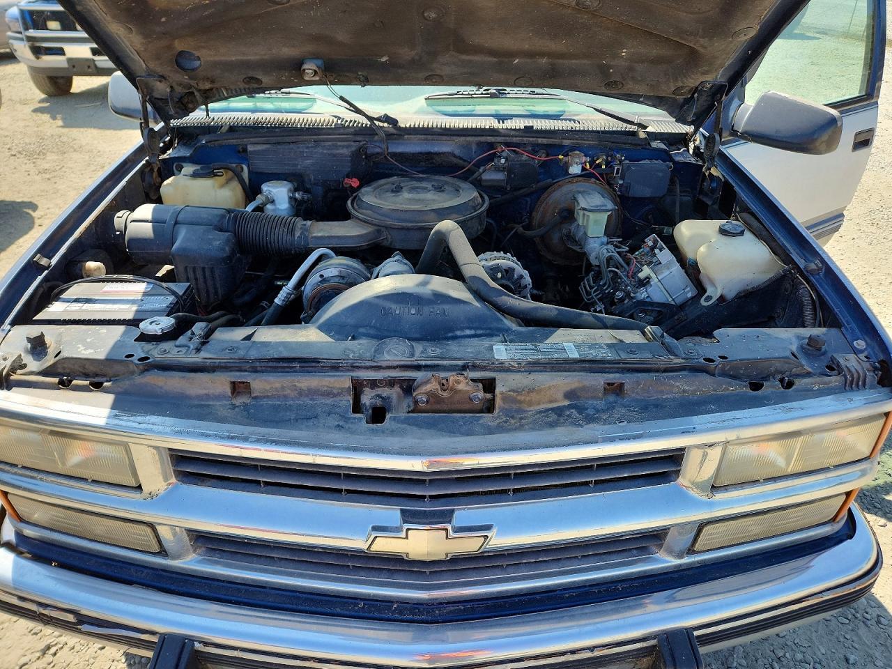 1GNFK16K9RJ379730 1994 CHEVROLET SUBURBAN photo no. 12