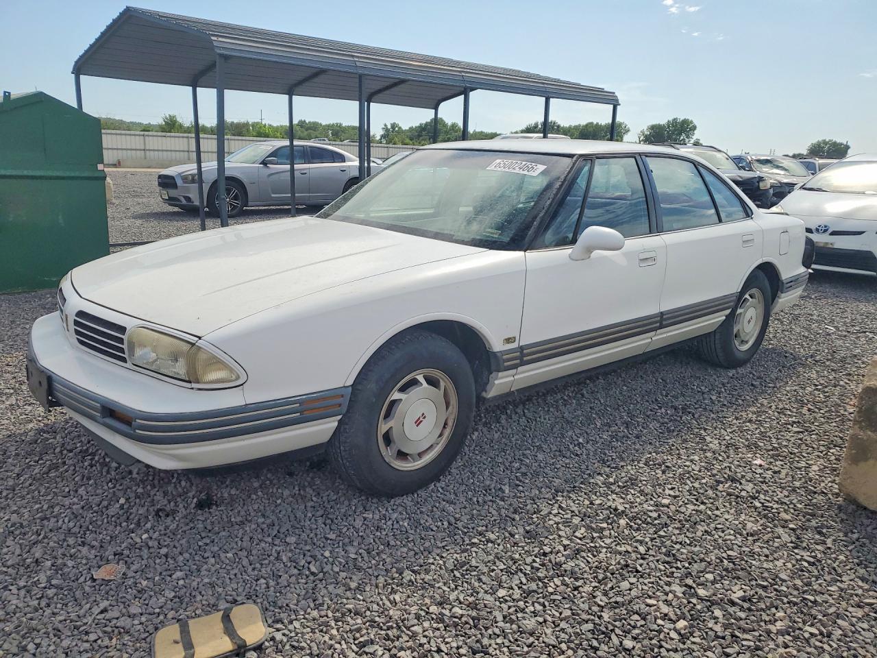 1995 OLDSMOBILE 88 1G3HN52K5S4812261