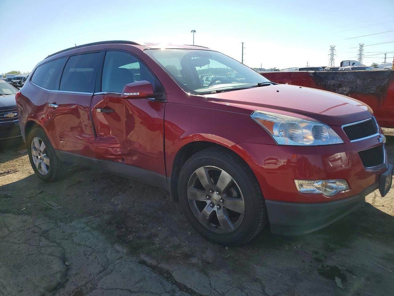 2012 CHEVROLET TRAVERSE LT — Фото 4 из 13