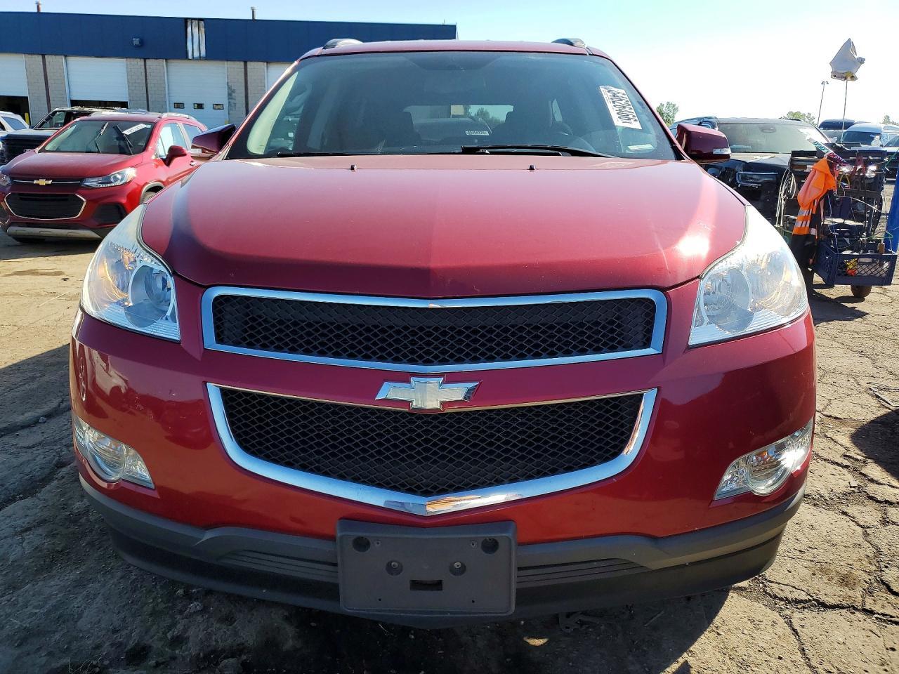 2012 CHEVROLET TRAVERSE LT — Фото 5 из 13