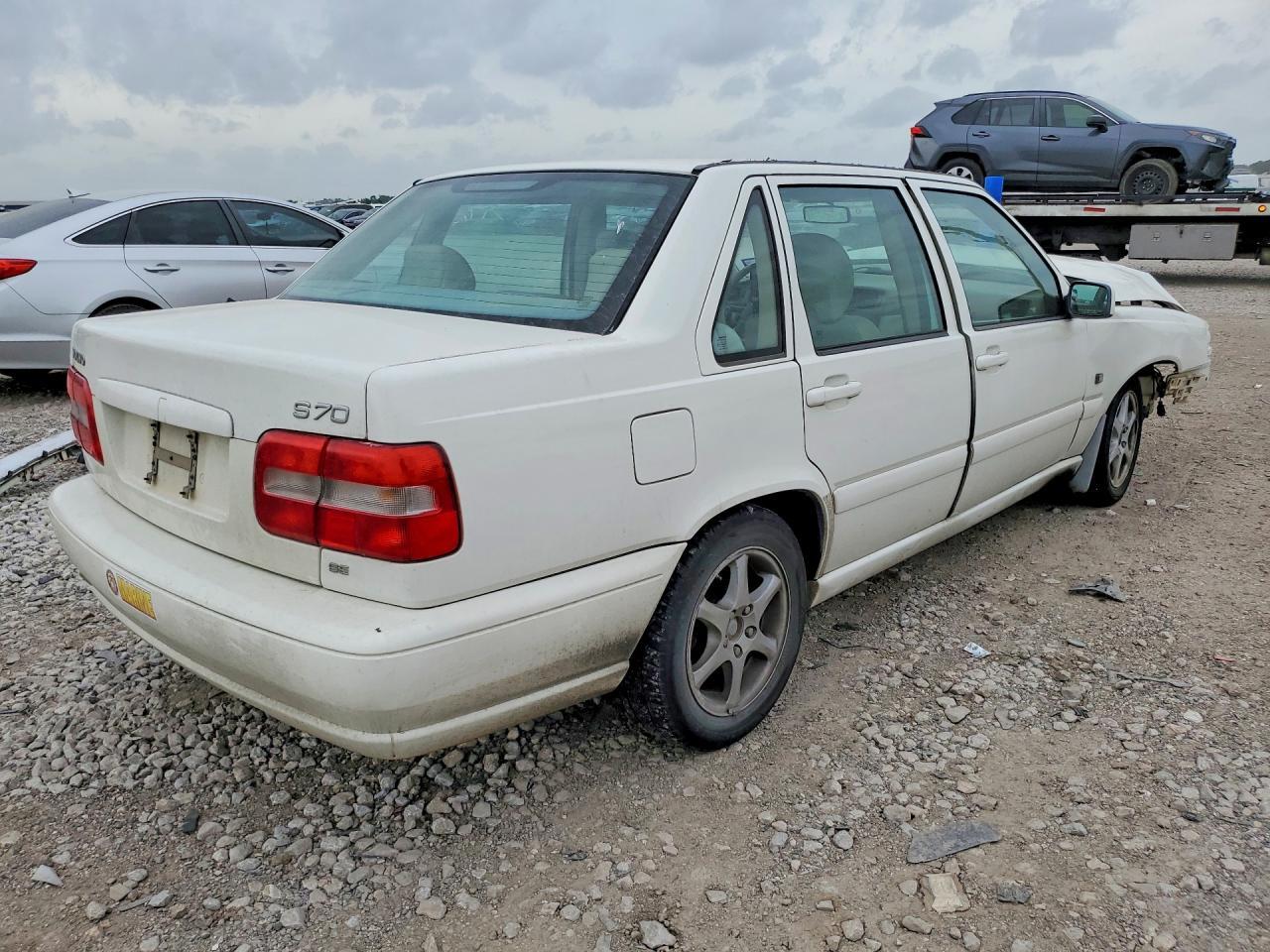 2000 VOLVO S70 BASE — Фото 3 из 13