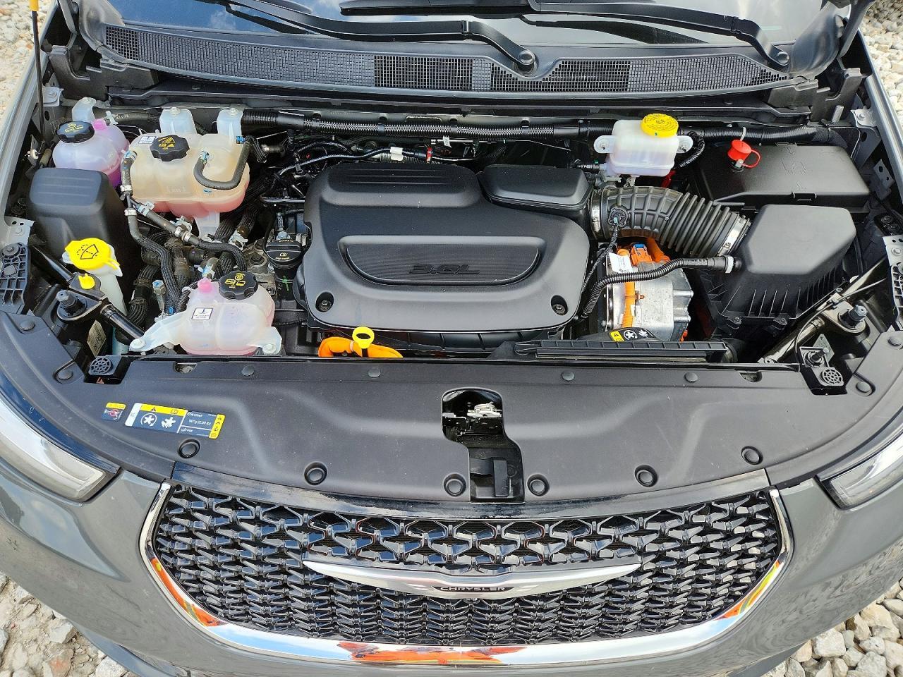 2024 CHRYSLER PACIFICA HYBRID SELECT — Фото 12 из 13