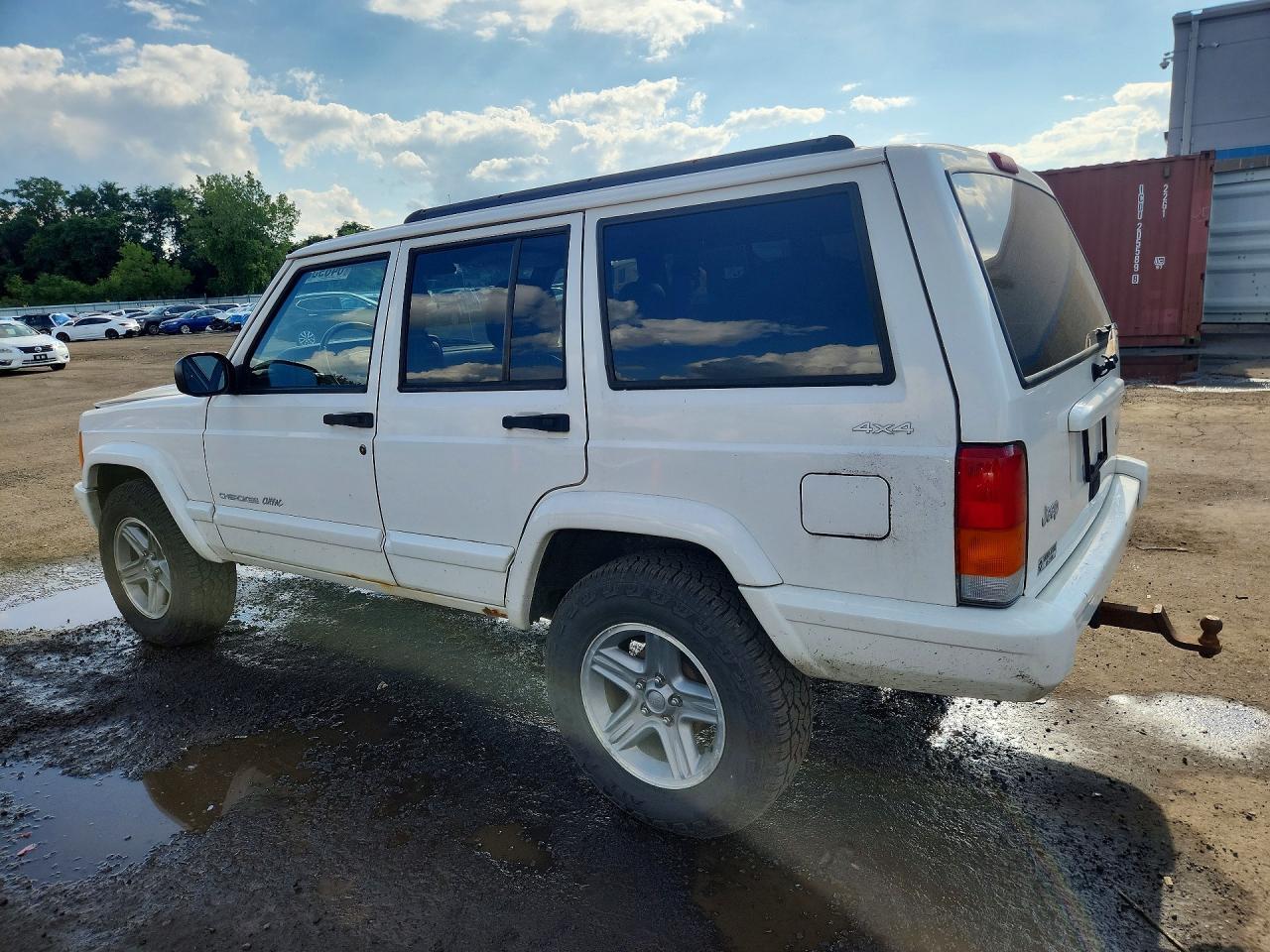 2001 JEEP CHEROKEE CLASSIC — Фото 2 из 13