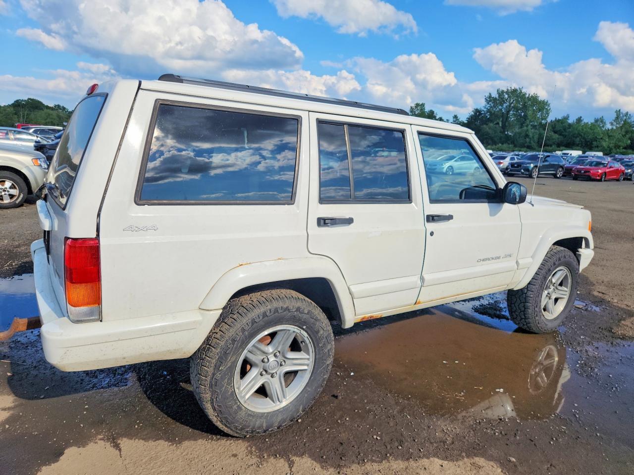 2001 JEEP CHEROKEE CLASSIC — Фото 3 из 13