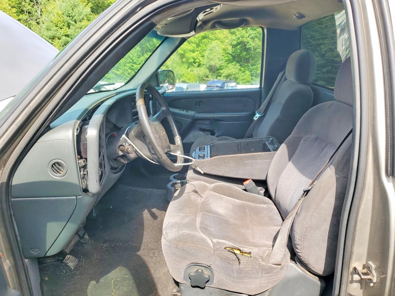 2001 CHEVROLET SILVERADO K2500 HEAVY DUTY — Фото 7 из 13