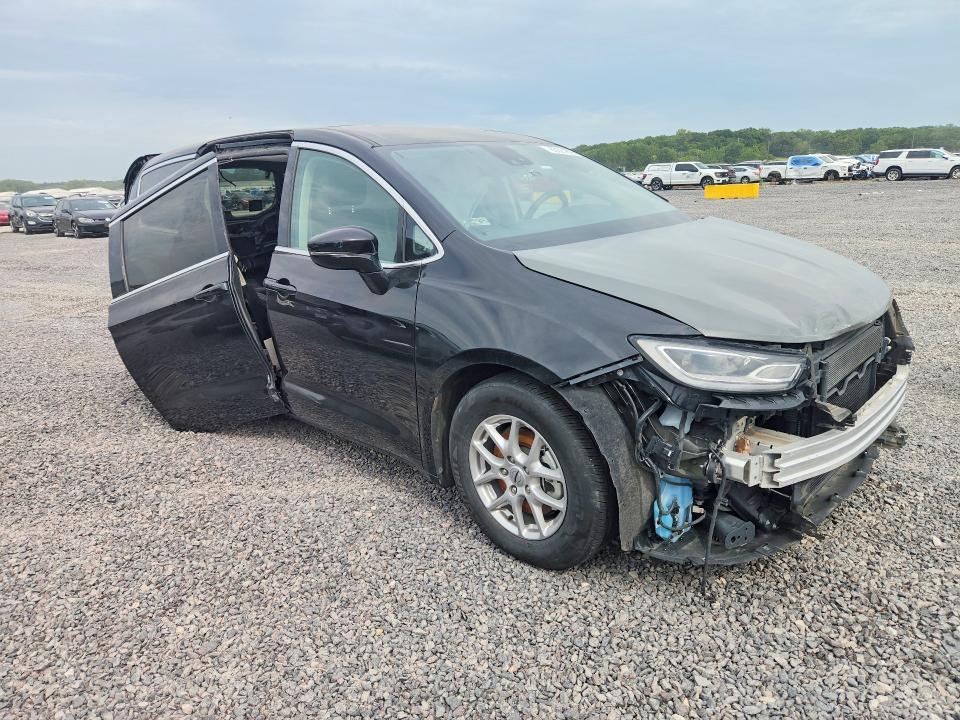 2024 CHRYSLER PACIFICA TOURING L — Фото 4 из 12