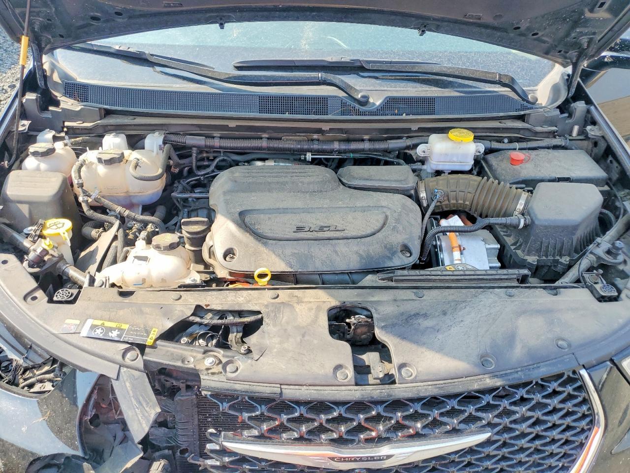 2024 CHRYSLER PACIFICA HYBRID SELECT — Фото 12 из 14