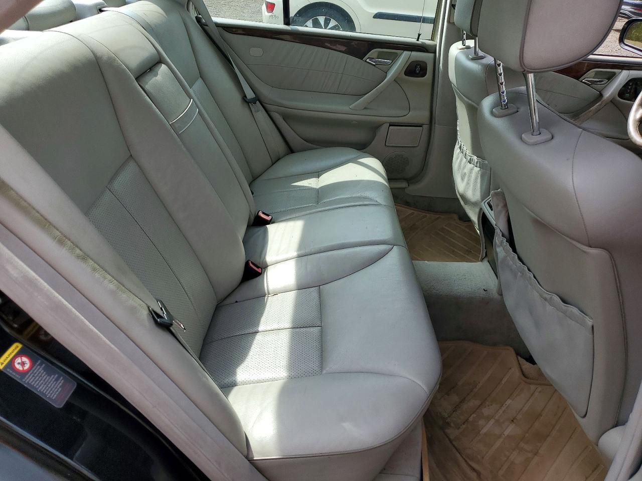 2001 MERCEDES-BENZ E 320 — Фото 10 из 12
