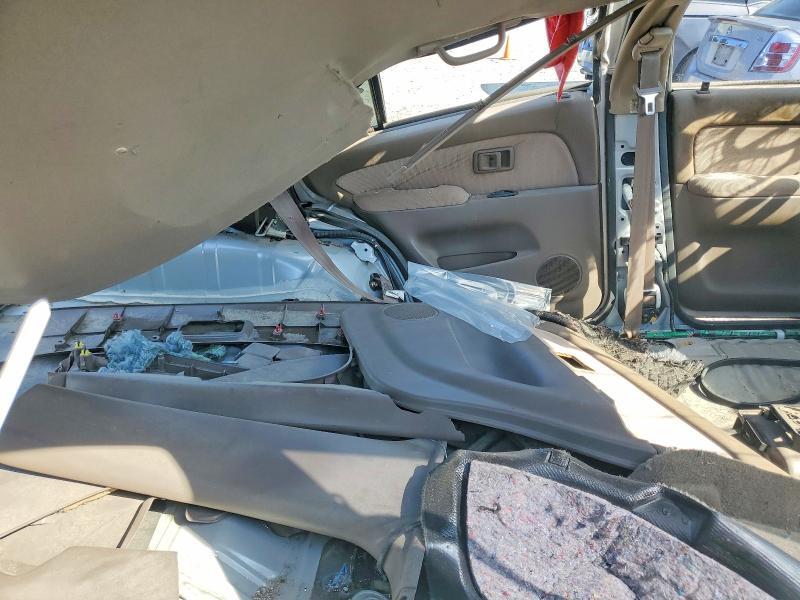 1997 TOYOTA 4RUNNER SR5 — Фото 11 из 13