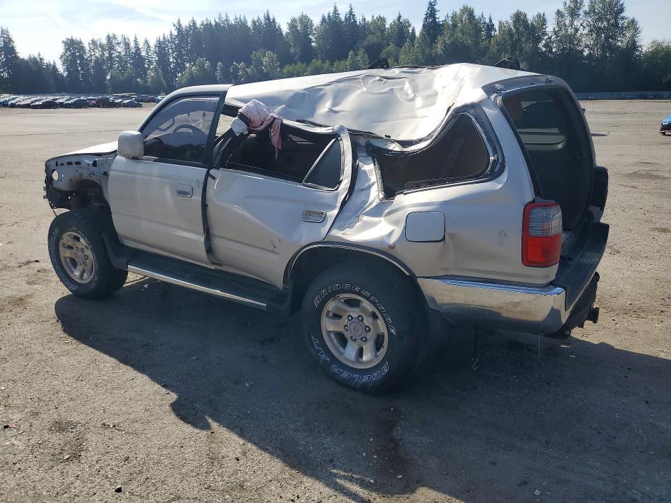 1997 TOYOTA 4RUNNER SR5 — Фото 2 из 13