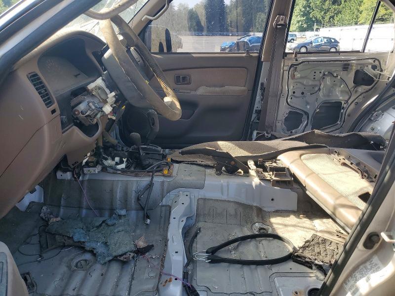 1997 TOYOTA 4RUNNER SR5 — Фото 7 из 13