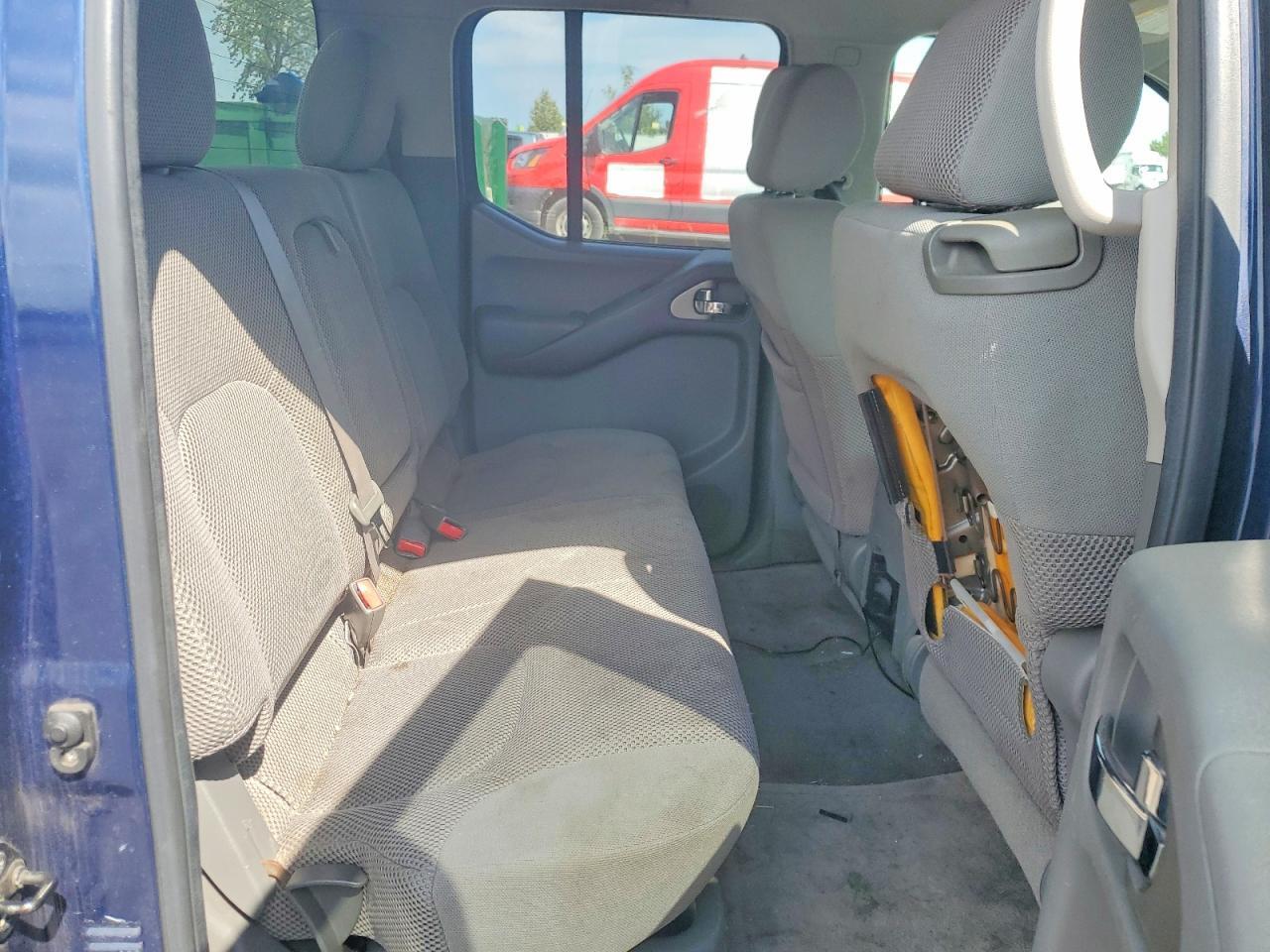2006 NISSAN FRONTIER SE — Фото 10 из 12