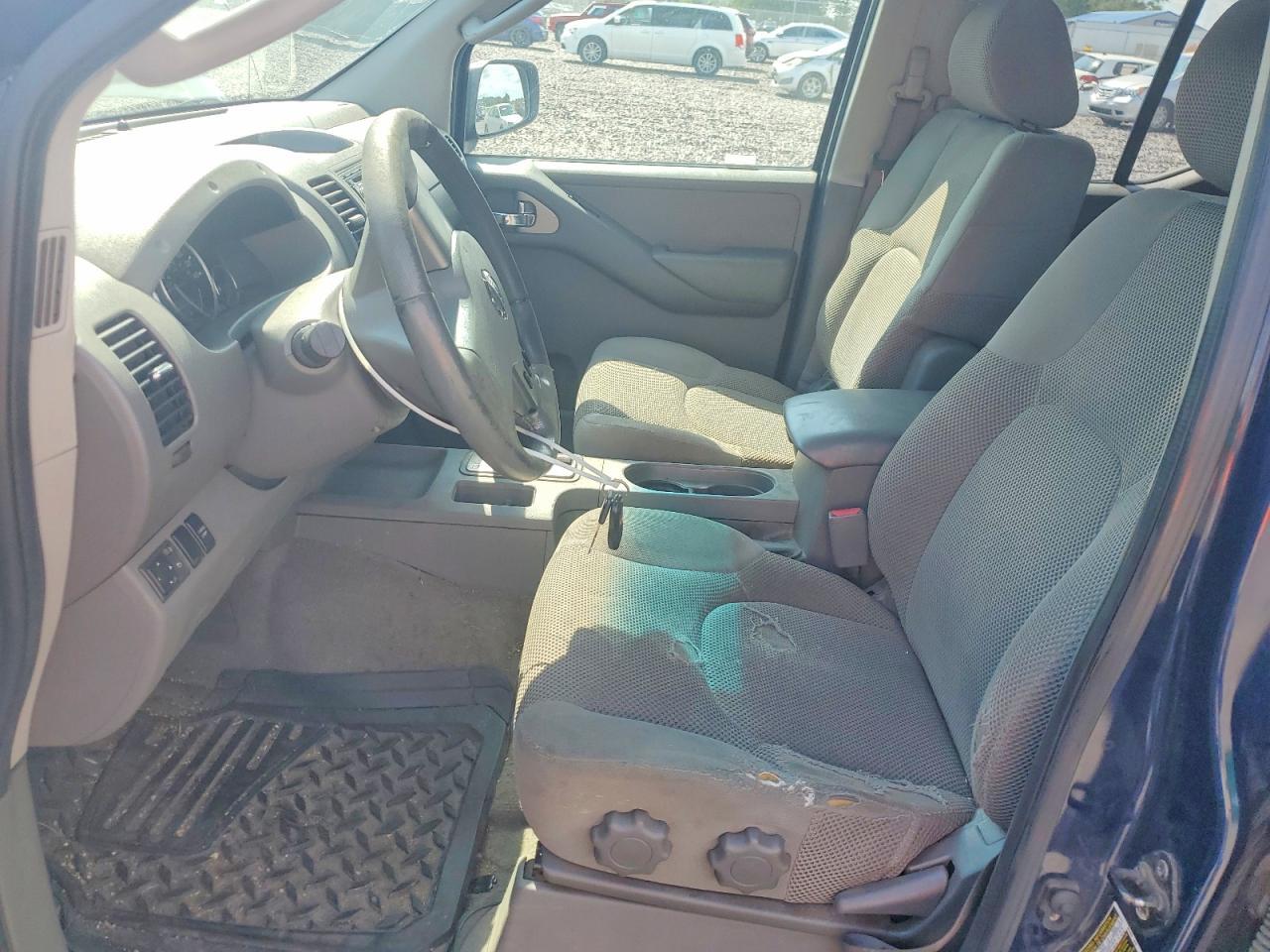 2006 NISSAN FRONTIER SE — Фото 7 из 12