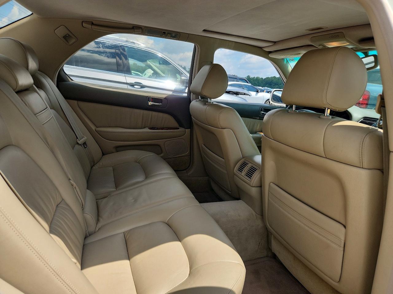 1998 LEXUS LS 400 — Фото 10 из 12