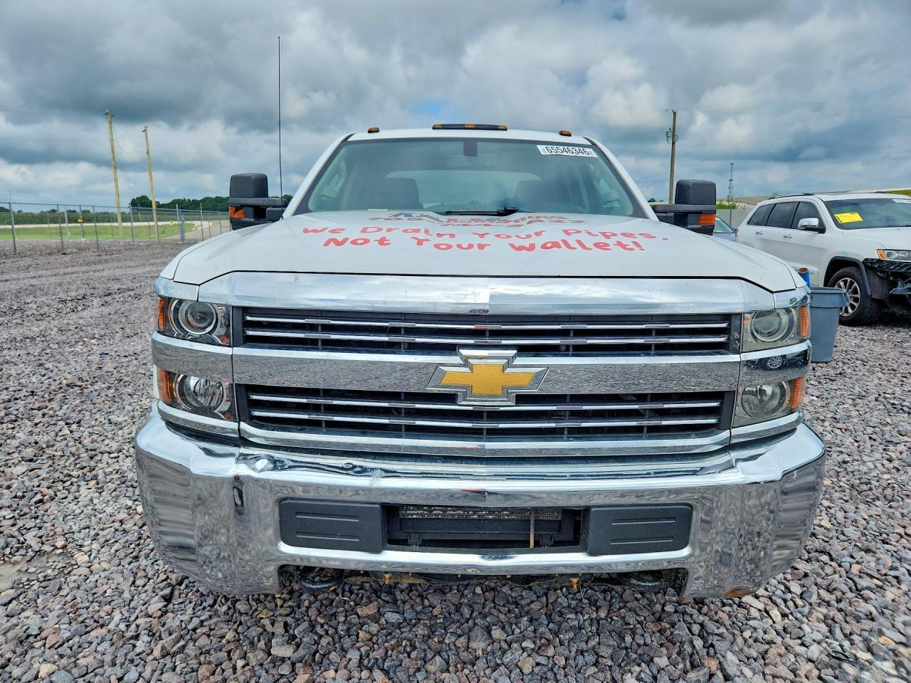 2018 CHEVROLET SILVERADO K2500 HEAVY DUTY — Фото 5 из 13
