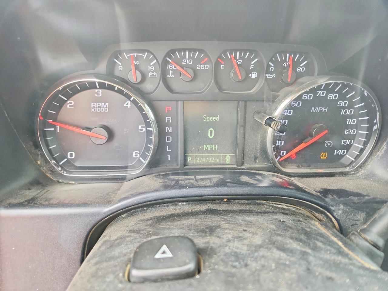 2018 CHEVROLET SILVERADO K2500 HEAVY DUTY — Фото 9 из 13