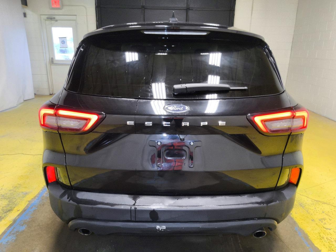 2024 FORD ESCAPE ACTIVE — Фото 6 из 14