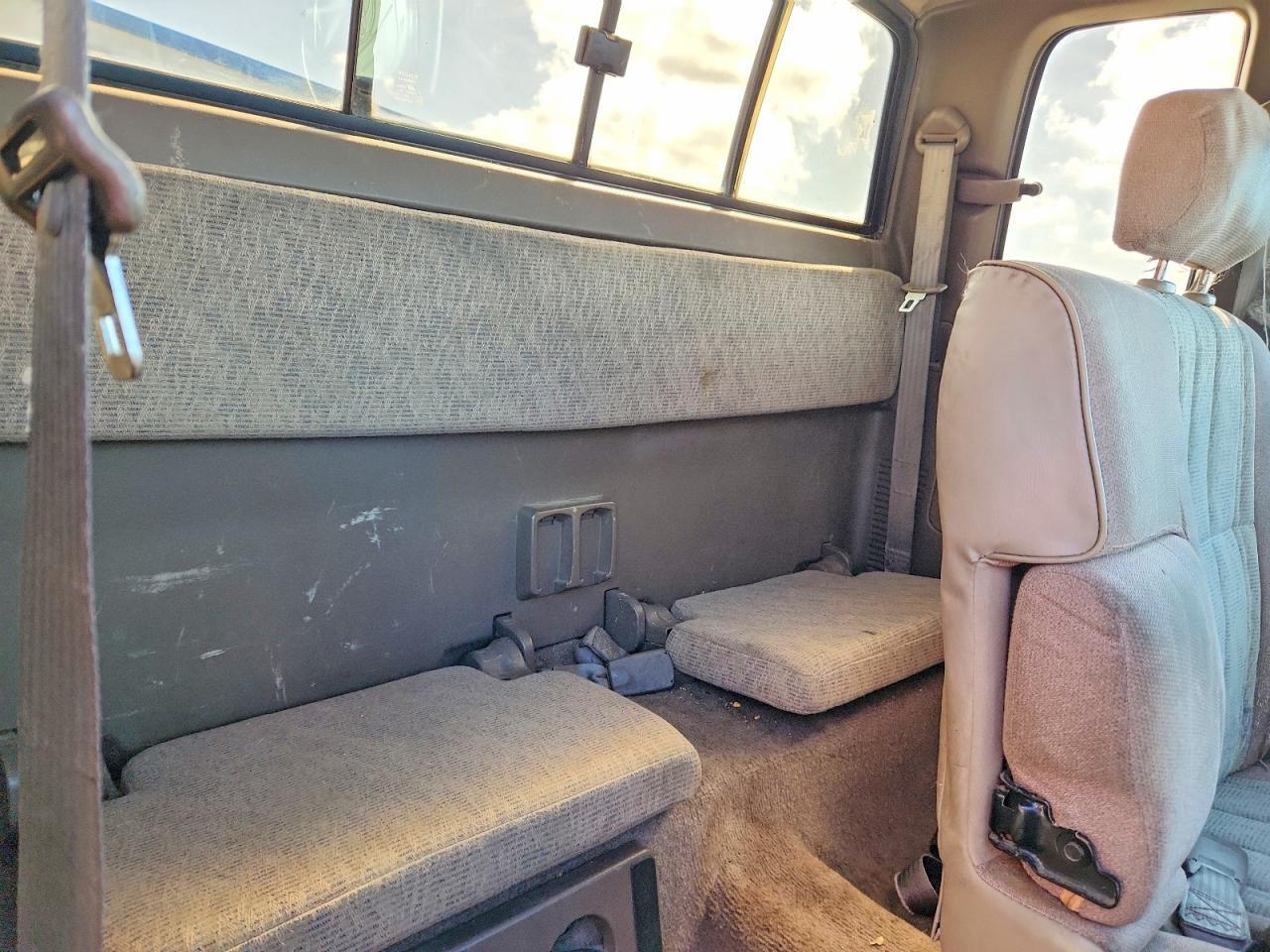 1998 TOYOTA TACOMA BASE — Фото 10 из 12