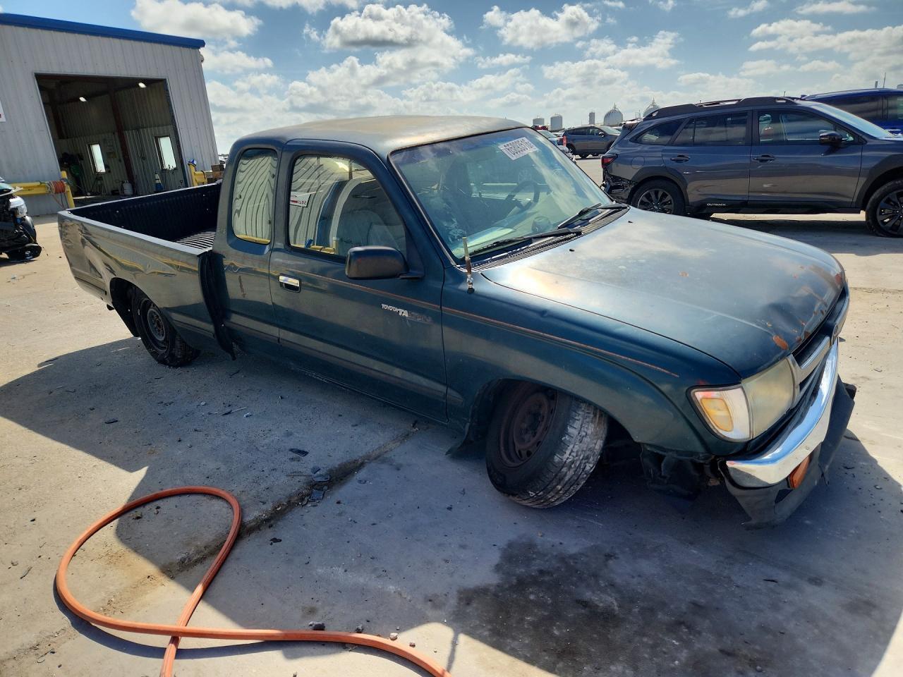 1998 TOYOTA TACOMA BASE — Фото 4 из 12