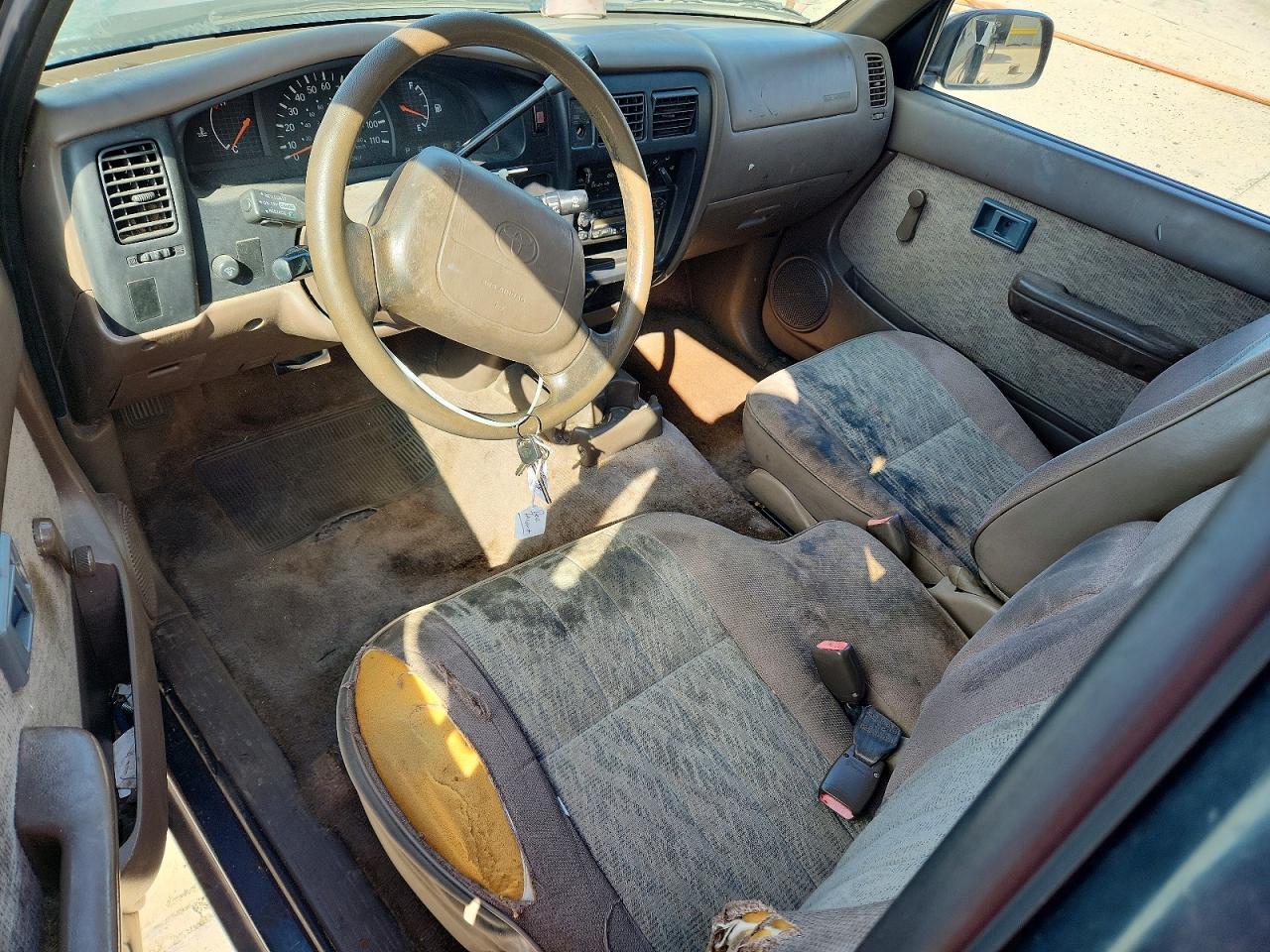 1998 TOYOTA TACOMA BASE — Фото 8 из 12