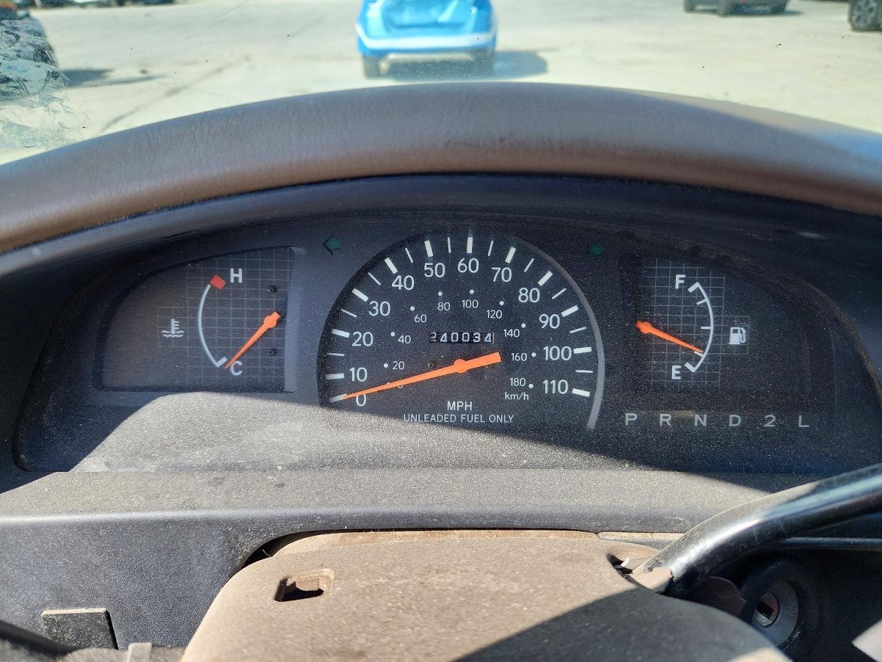 1998 TOYOTA TACOMA BASE — Фото 9 из 12