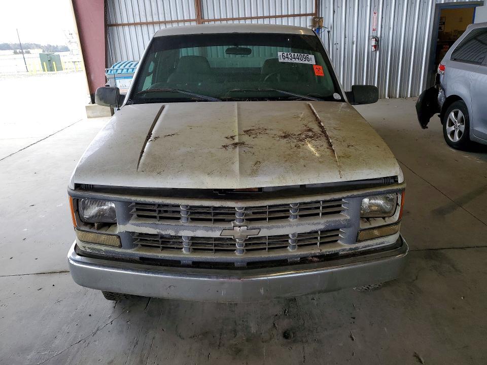 1998 CHEVROLET GMT-400 C2500 — Фото 5 из 12