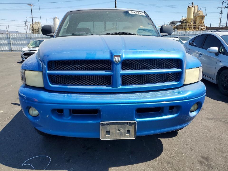 2001 DODGE RAM 1500 — Фото 5 из 12