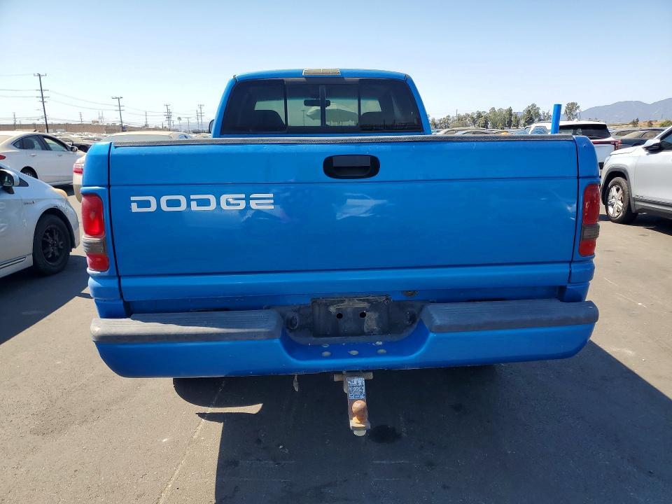 2001 DODGE RAM 1500 — Фото 6 из 12