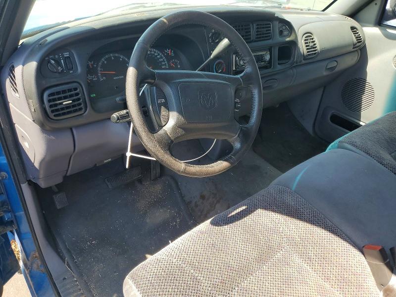 2001 DODGE RAM 1500 — Фото 8 из 12