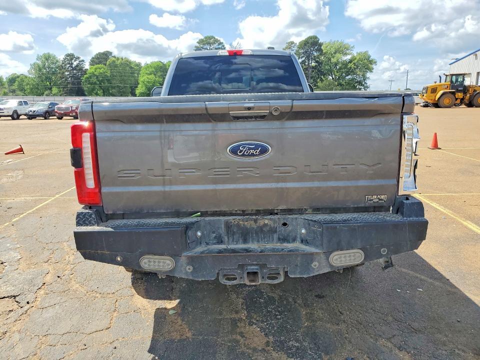 2024 FORD F350 SUPER DUTY — Фото 6 из 14