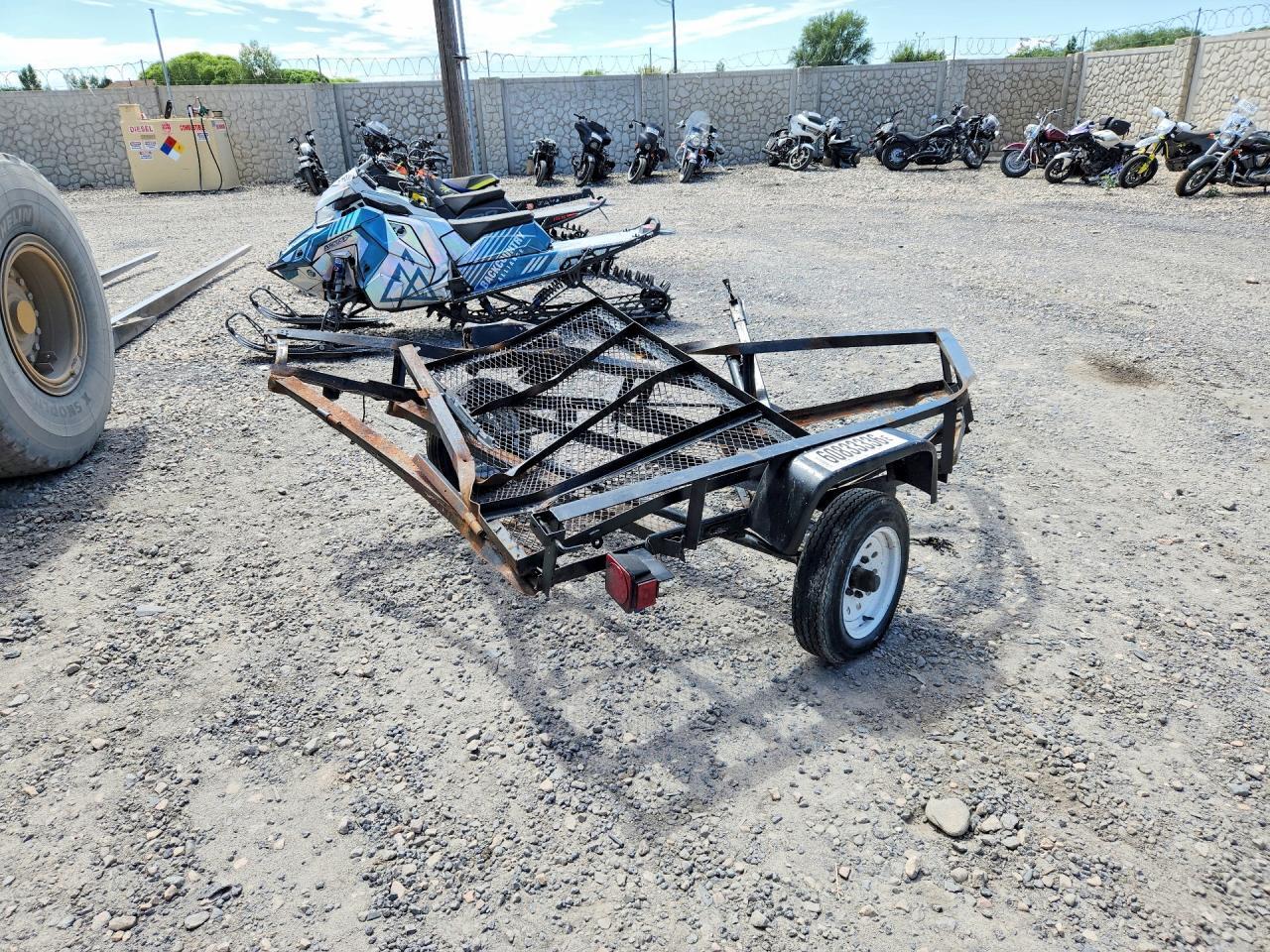 2001 UTILITY TRAILER — Фото 3 из 7