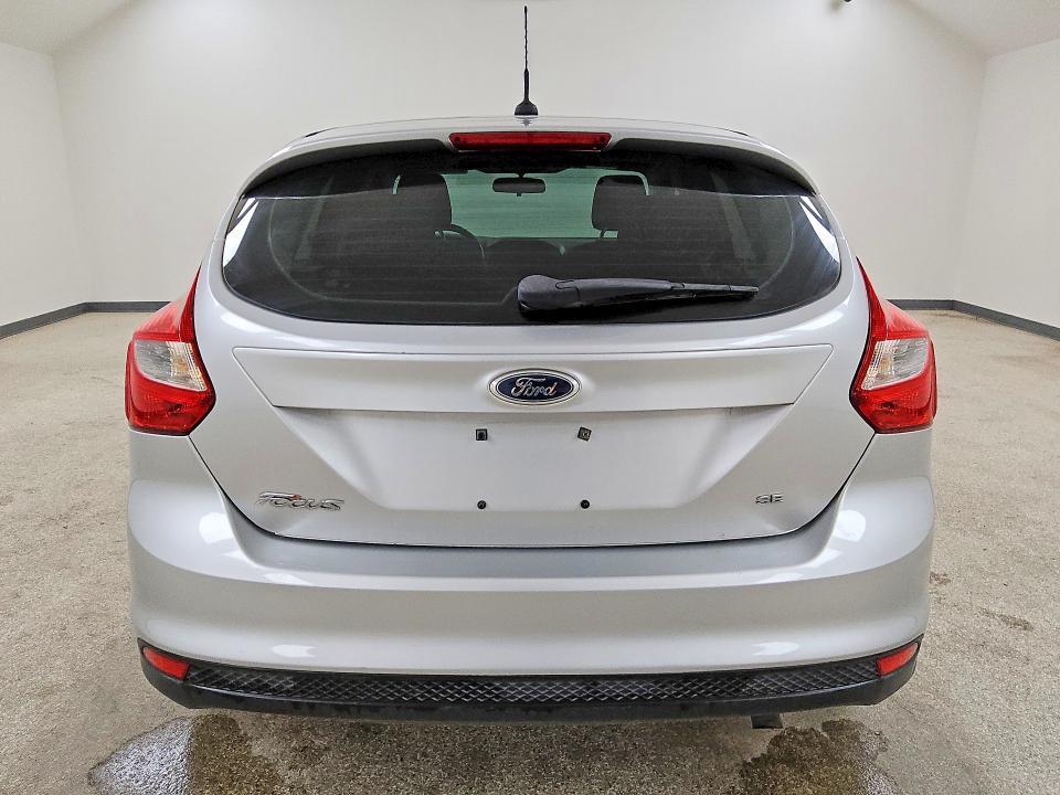 2012 FORD FOCUS SE — Фото 6 из 13