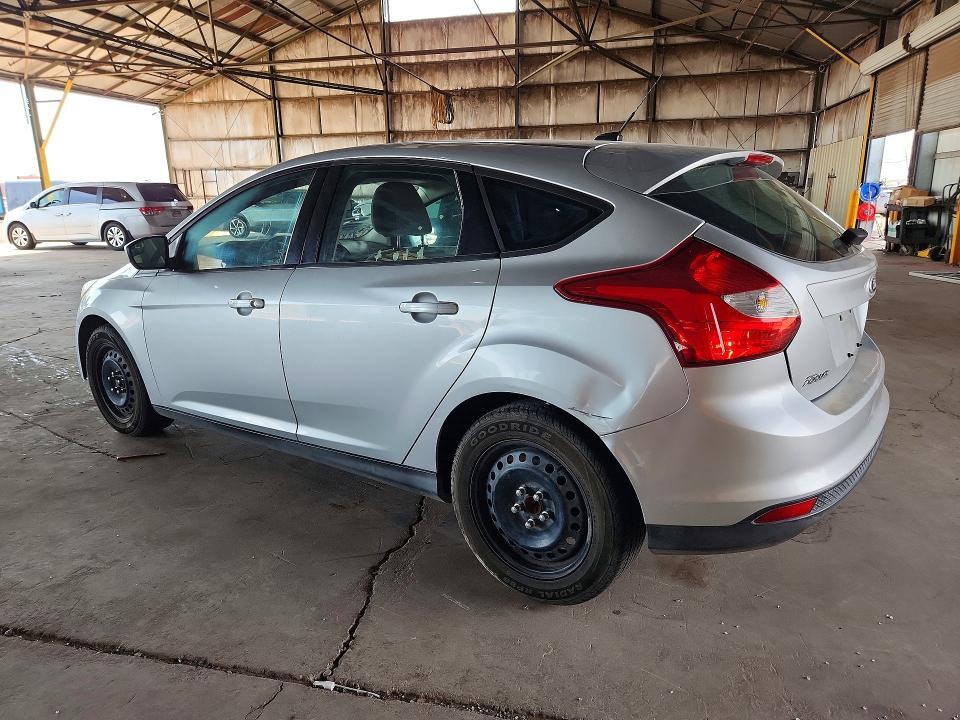 2012 FORD FOCUS SE — Фото 2 из 12