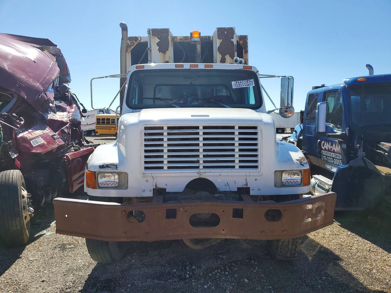 2001 INTERNATIONAL 4900 REFUSE TRUCK — Фото 5 из 12