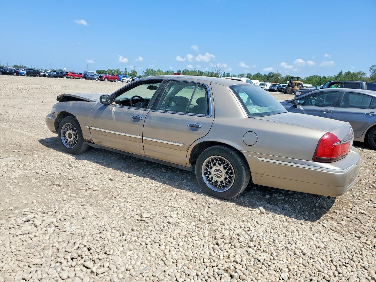 2001 MERCURY GRAND MARQUIS GS — Фото 2 из 12