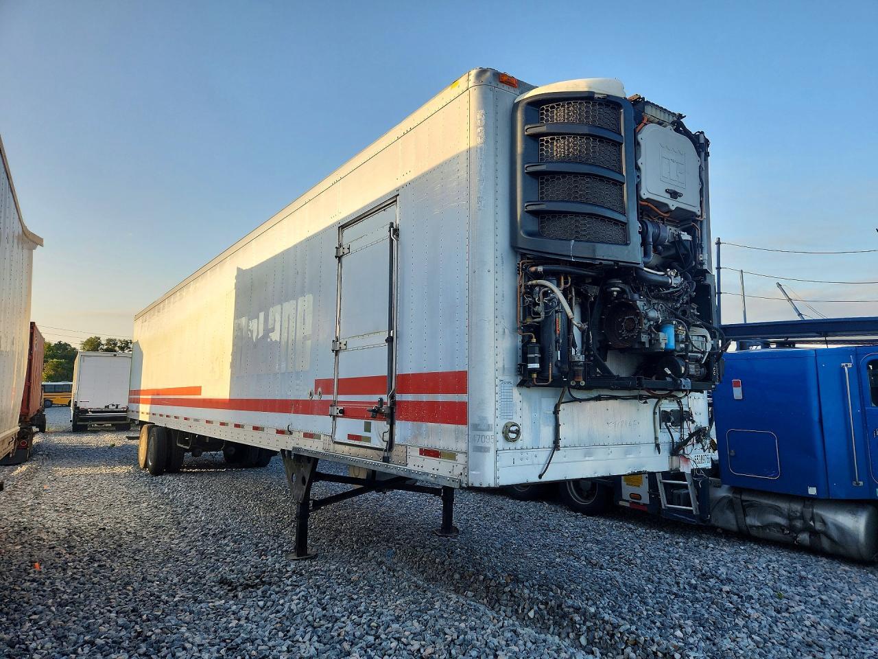2006 UTILITY TRAILER MANUFACTURE TRAILER - REFRIGERATED VAN TRAILER — Фото 2 из 12