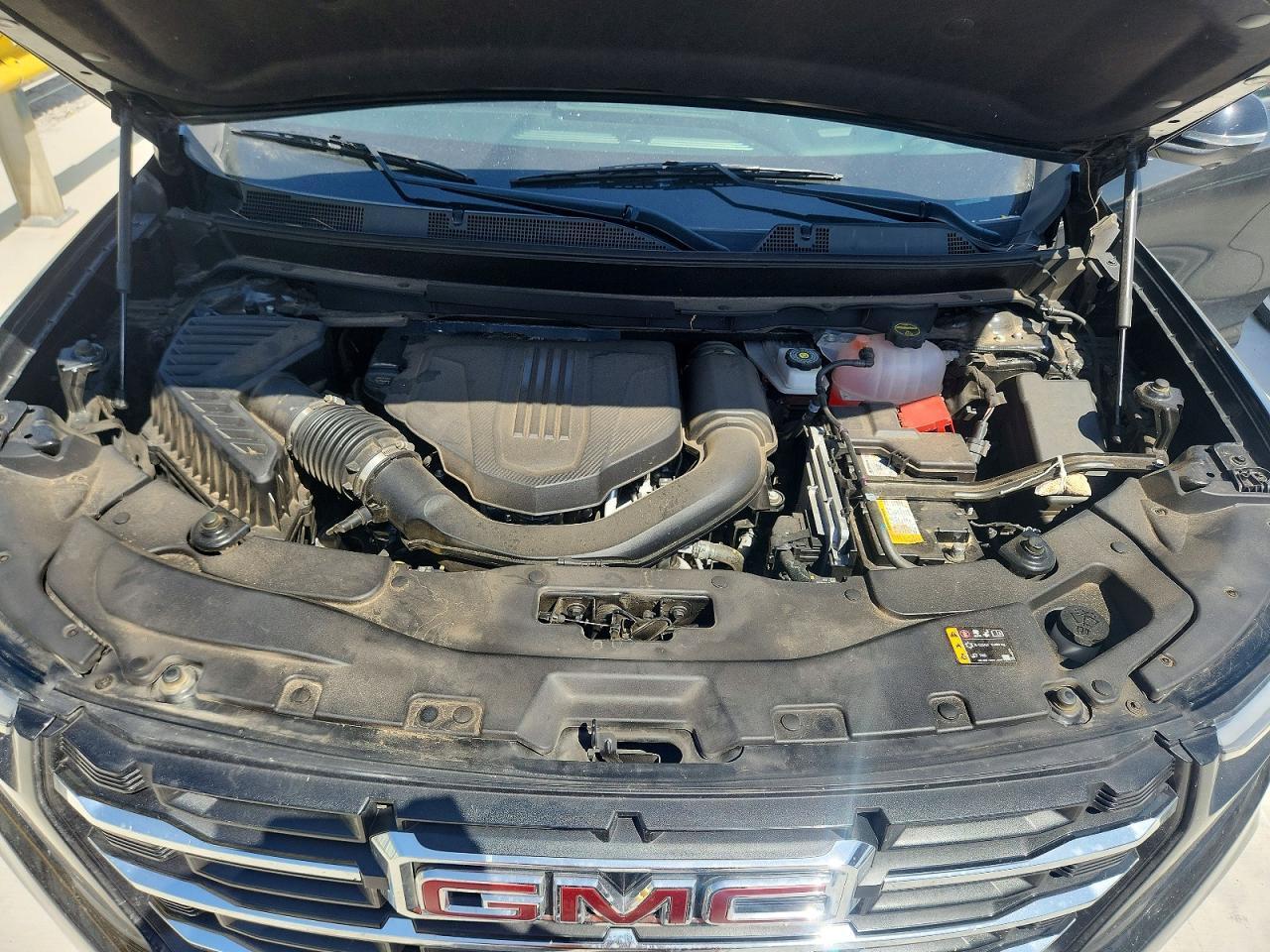 2024 GMC ACADIA UPLEVEL — Фото 12 из 14