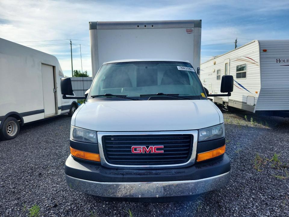 2012 GMC SAVANA BOX TRUCK — Фото 5 из 13
