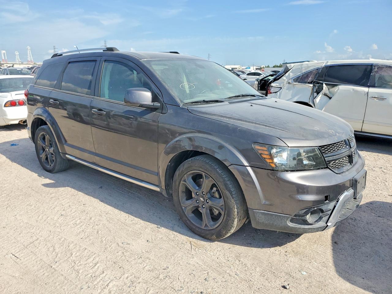 2018 DODGE JOURNEY CROSSROAD — Фото 4 из 13