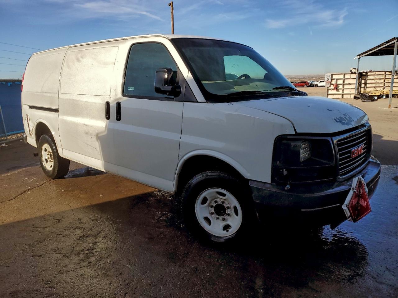 2012 GMC SAVANA G2500 DELIVERY VAN — Фото 4 из 13