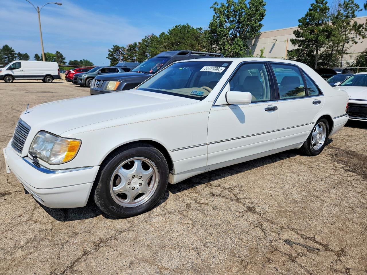 1999 MERCEDES-BENZ S WDBGA33GXXA409812