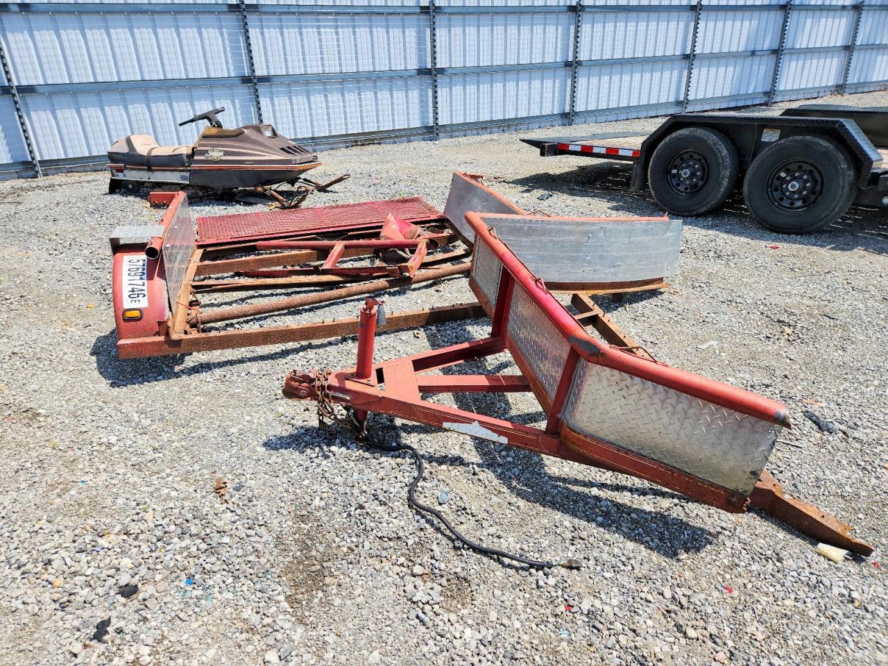 2007 DIAMOND C UTILITY TRAILER — Фото 7 из 10