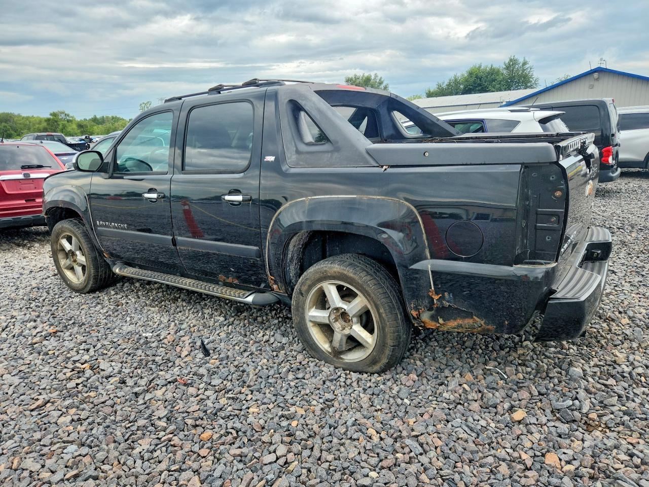 2007 CHEVROLET AVALANCHE K1500 — Фото 2 из 12