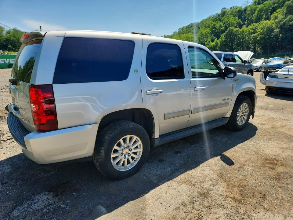 2011 CHEVROLET TAHOE HYBRID — Фото 3 из 13
