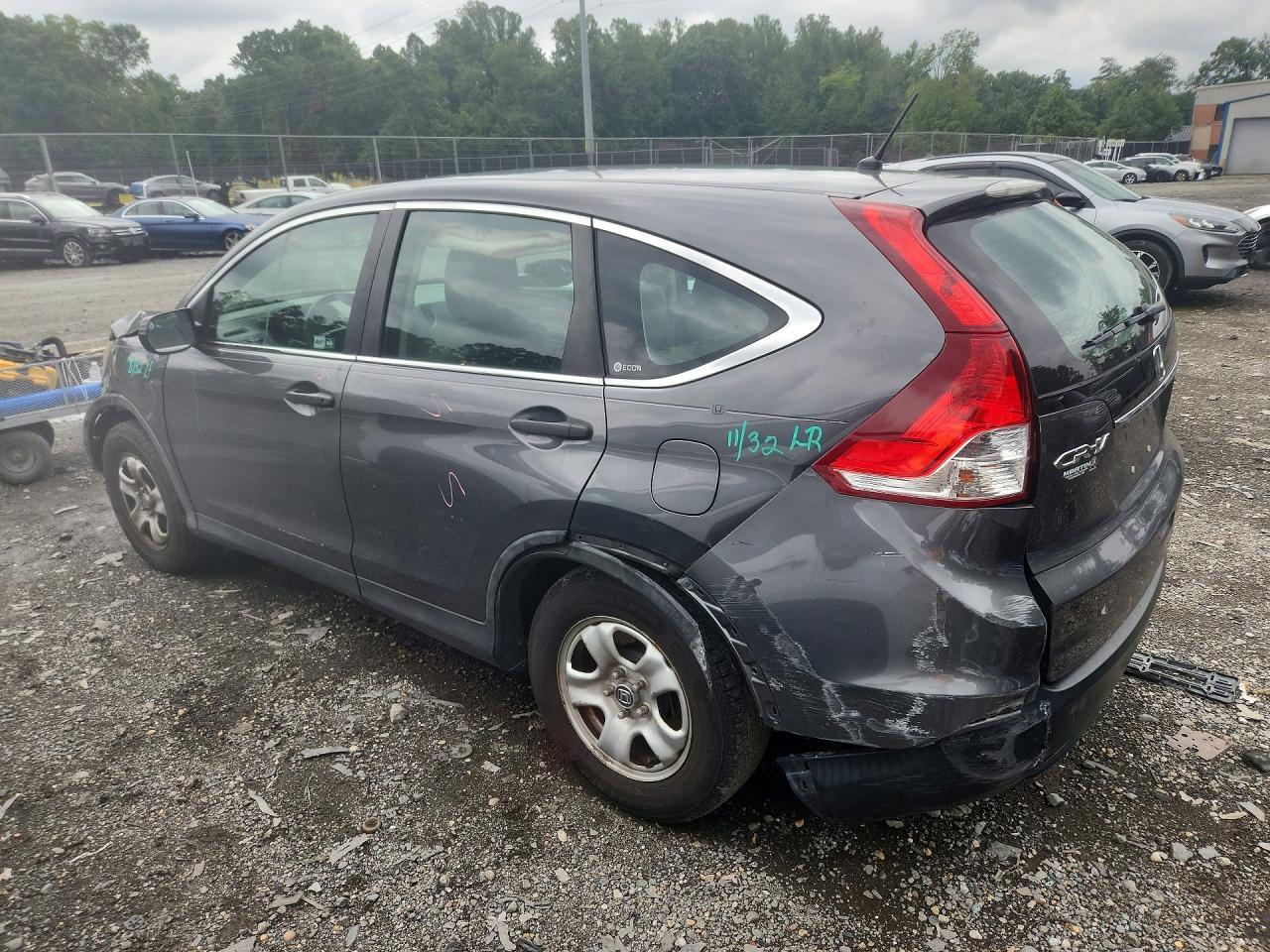 2012 HONDA CR-V LX — Фото 2 из 13