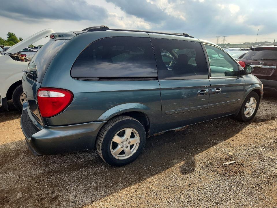 2007 DODGE GRAND CARAVAN SXT — Фото 3 из 13