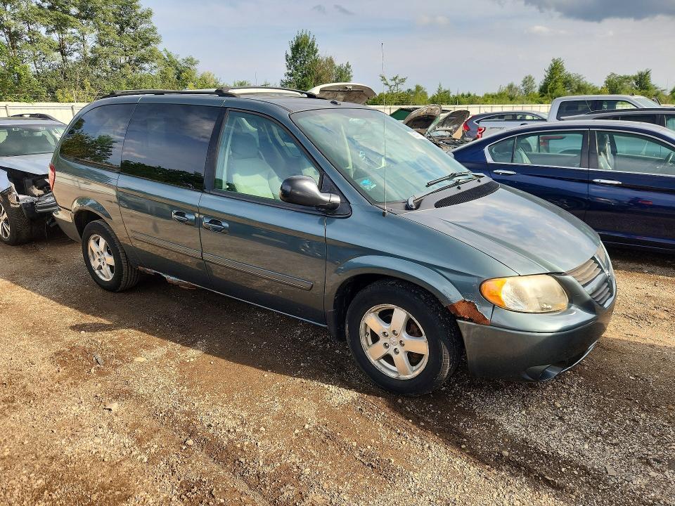 2007 DODGE GRAND CARAVAN SXT — Фото 4 из 13